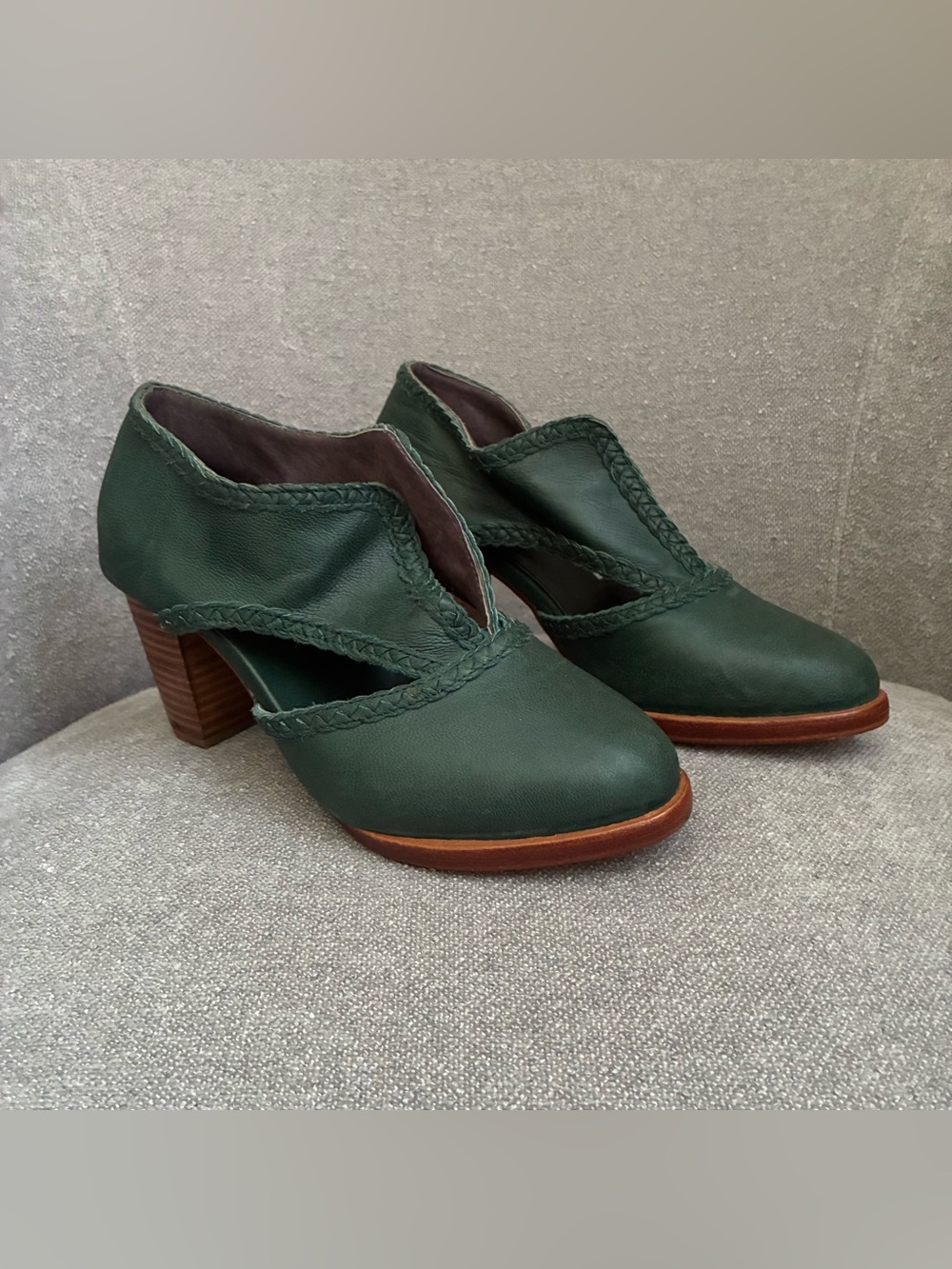 Bali Elf Spirit Walker Leather Heel Booties, Emerald Green, Size 7